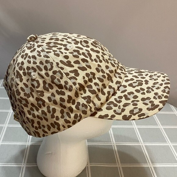 Women’s VARLEY James Adjustable Cap CUTE Tan Leo Hat Anthropologie Leopard Print